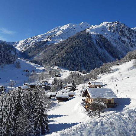 Le Refuge Des Marmottes Arêches Exterior foto